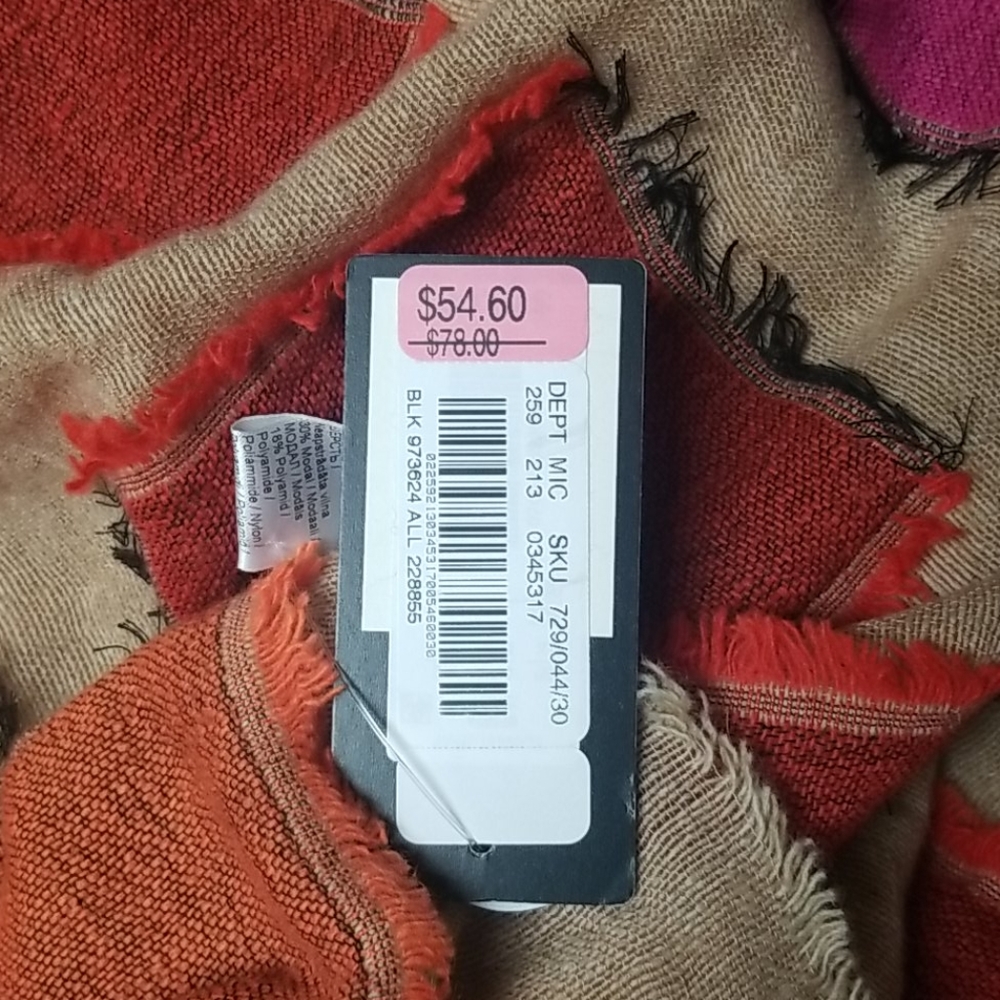 Scarf - Picture 6 of 6